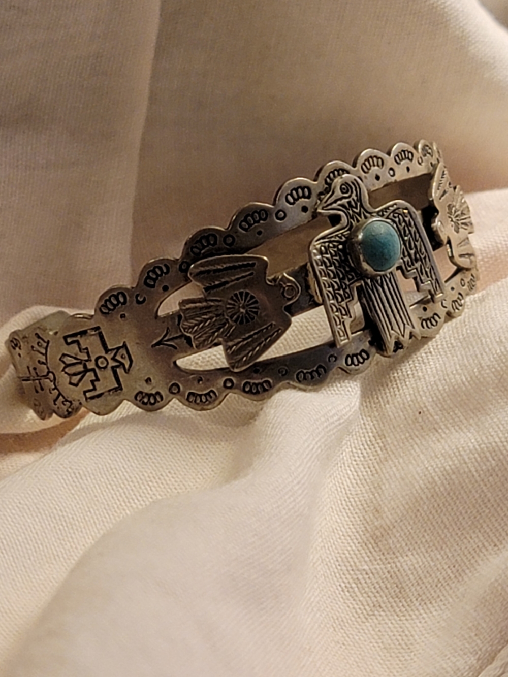 Vtg Handcrafted Fred Harvey Era Turquoise Thunderbird Cuff Bracelet